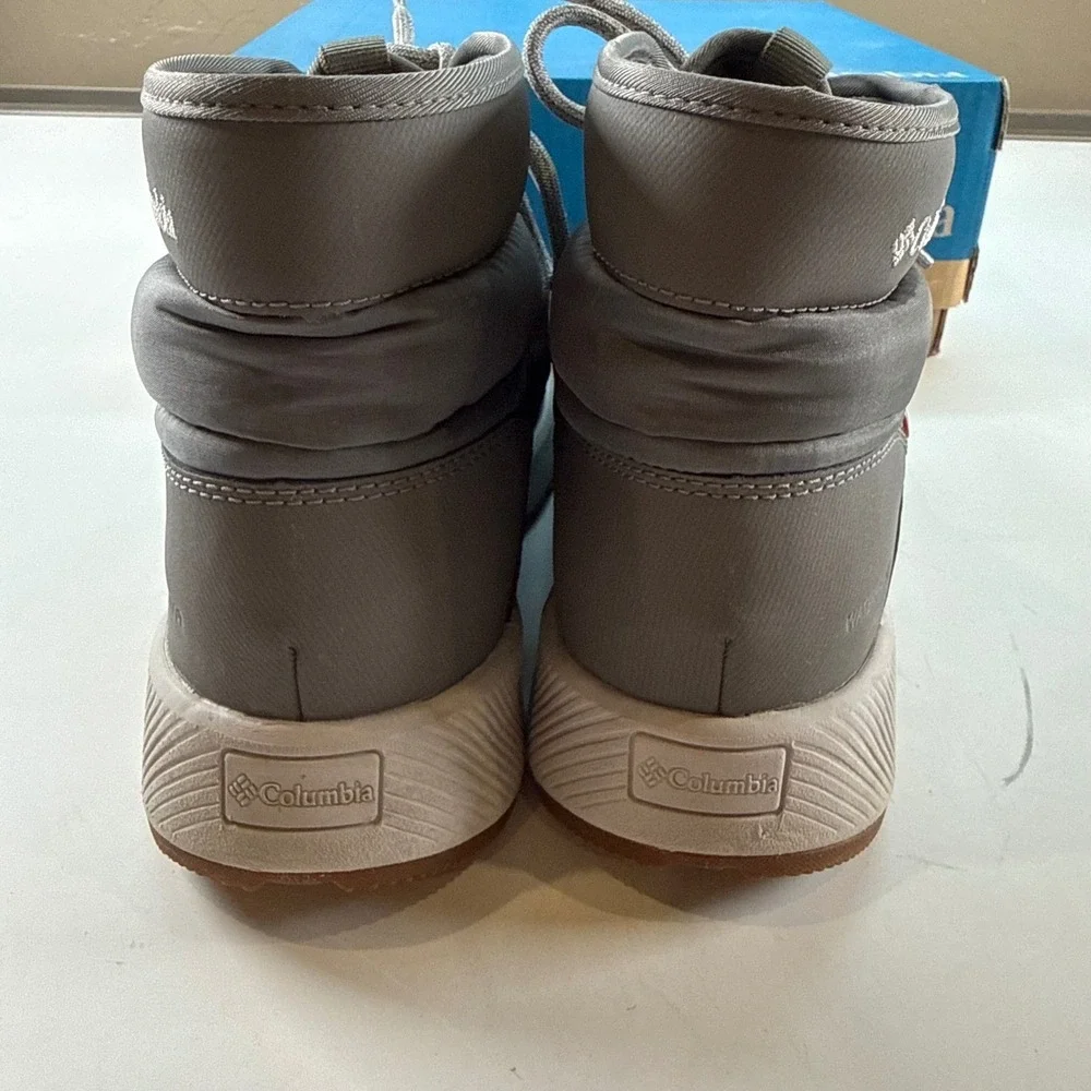 Columbia Slopeside Village Omni Heat Waterproof Insulated Boots Size 7 NEW
